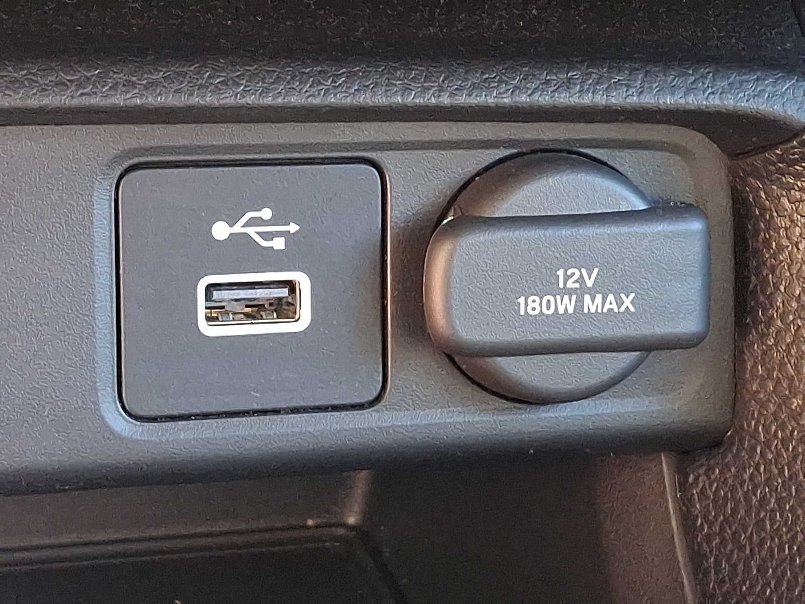2024 Honda Civic Hatchback EX-L