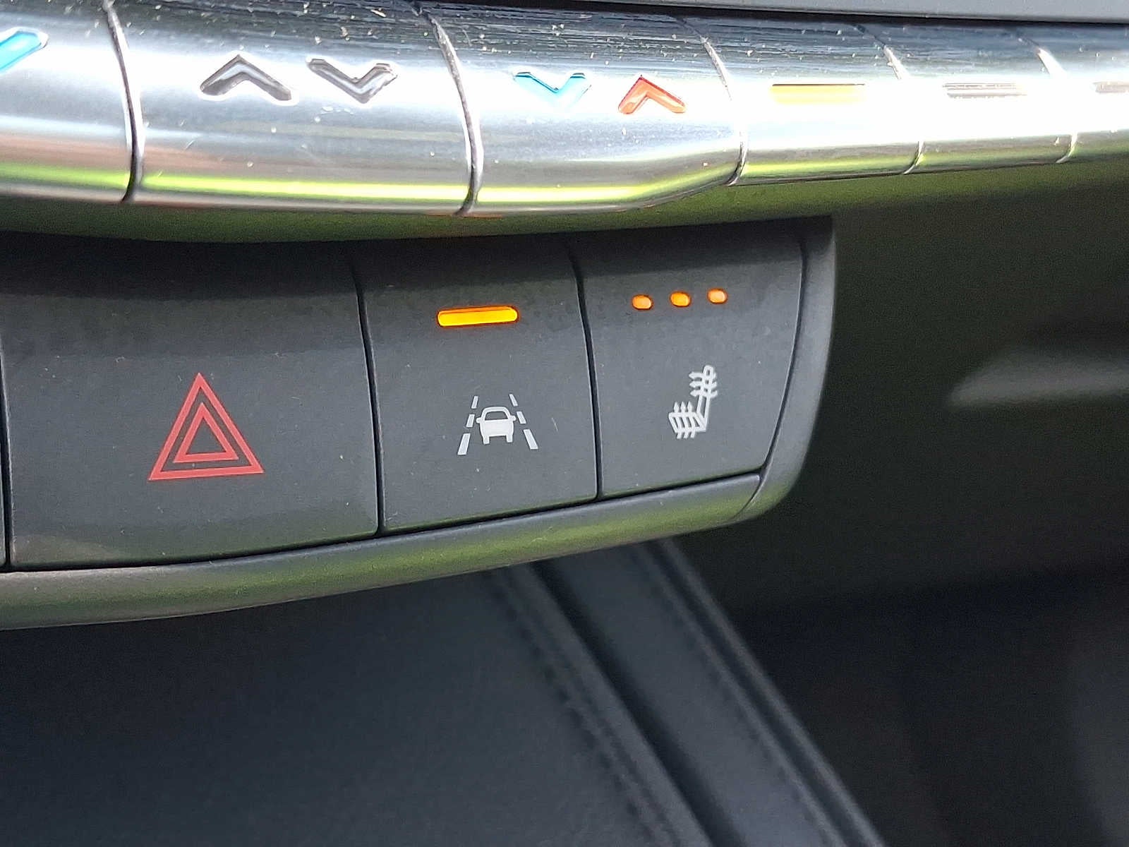 2023 Cadillac XT4 AWD Premium Luxury