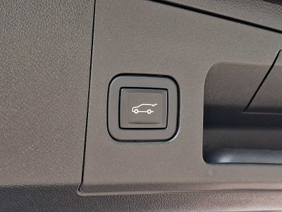 2023 Cadillac XT4 AWD Premium Luxury