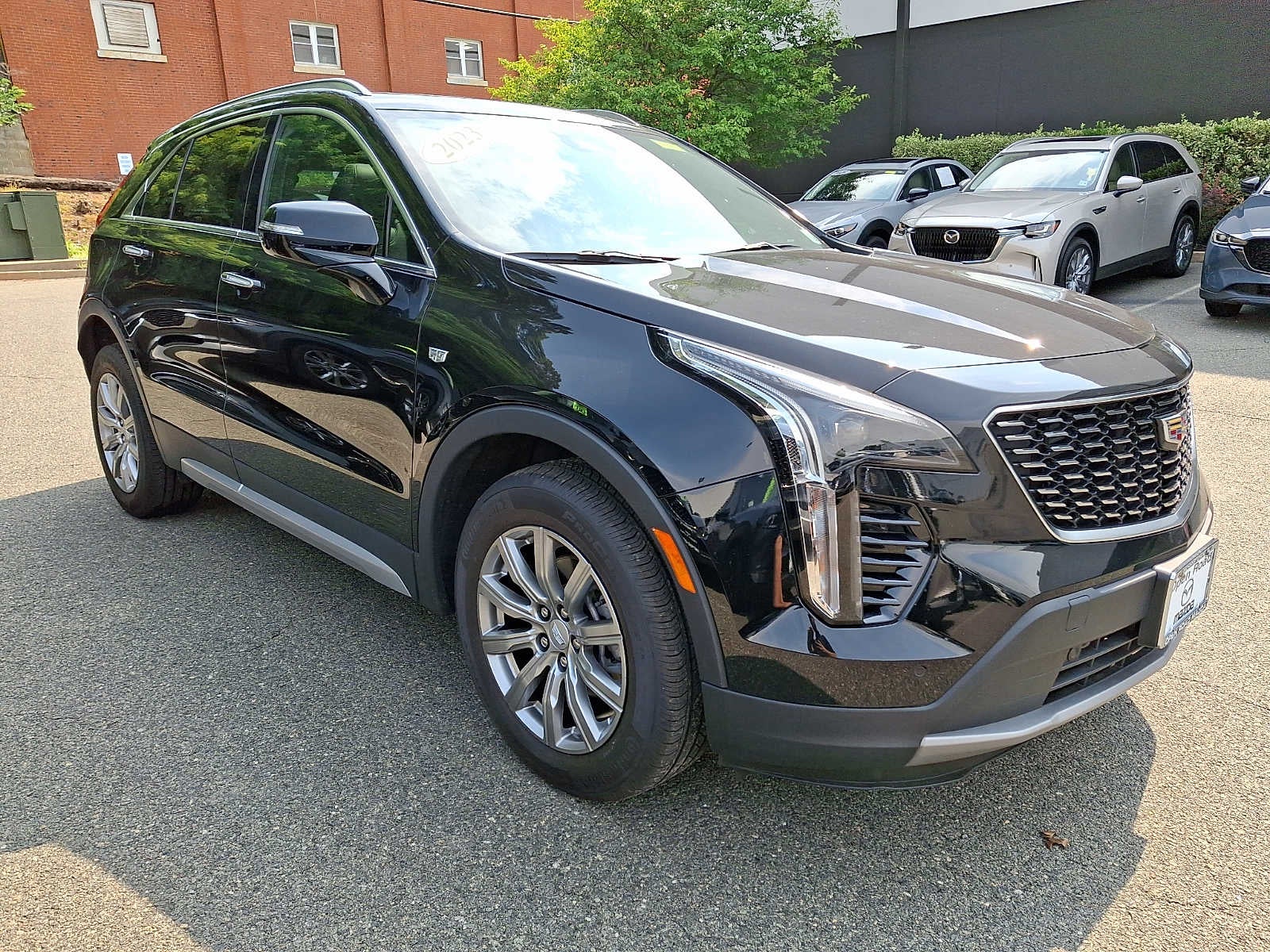 2023 Cadillac XT4 AWD Premium Luxury
