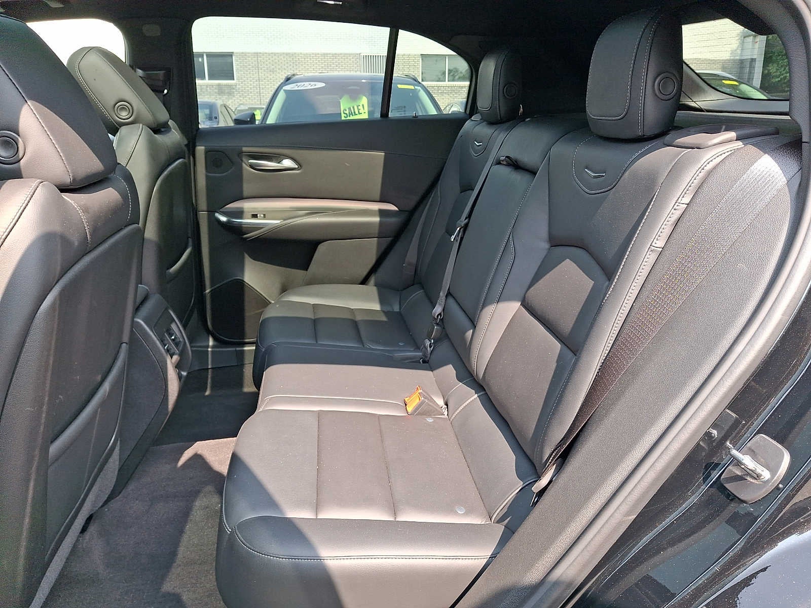 2023 Cadillac XT4 AWD Premium Luxury