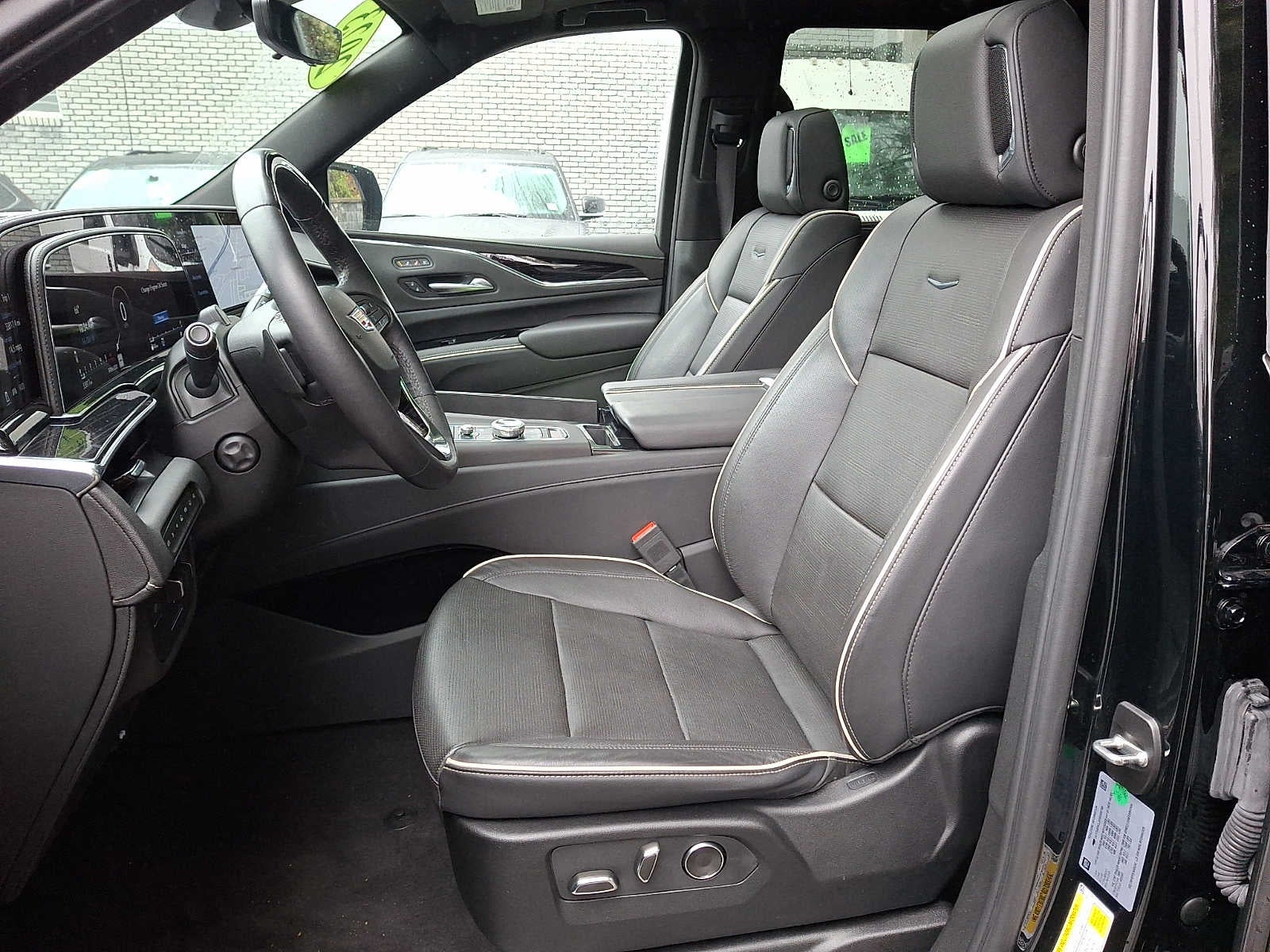 2023 Cadillac Escalade 4WD Sport
