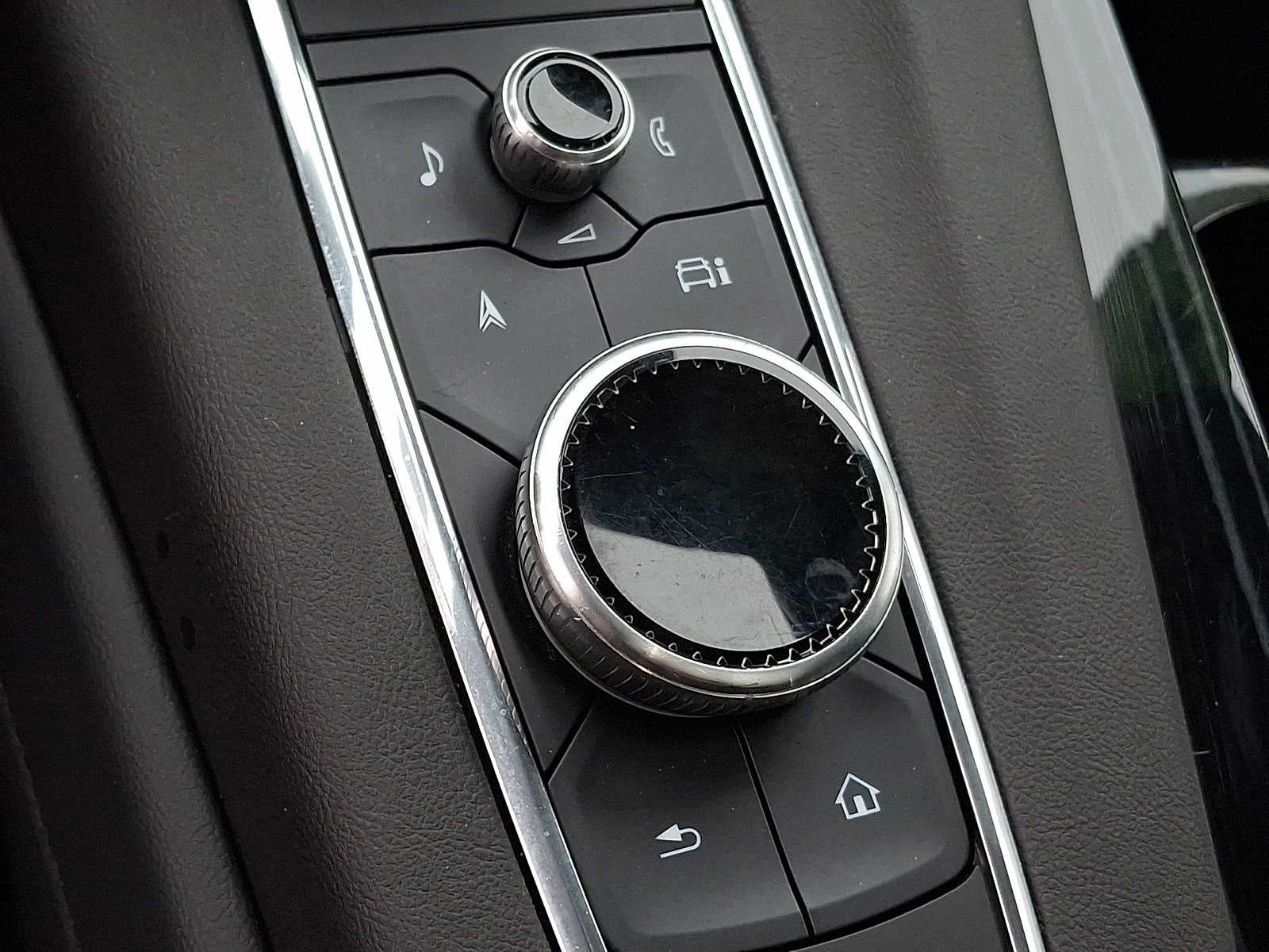 2023 Cadillac Escalade 4WD Sport