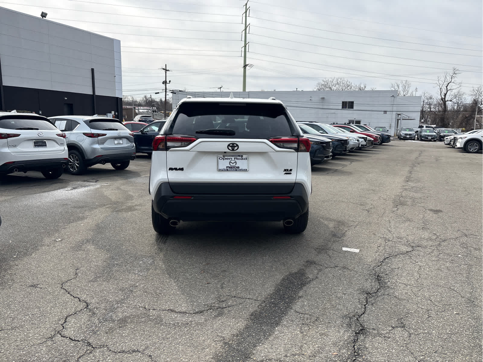 2022 Toyota RAV4 XLE