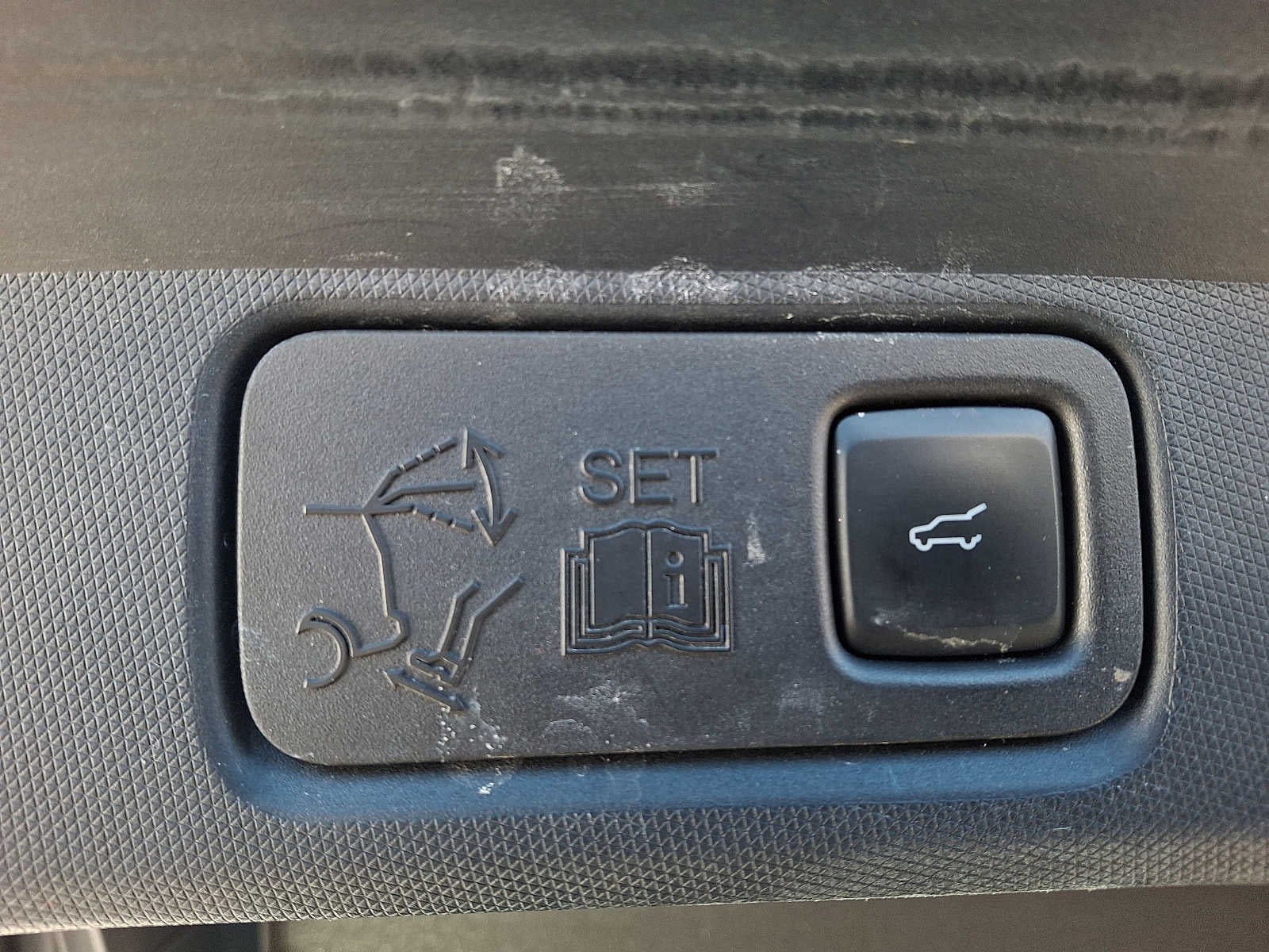 2021 Ford Mustang Mach-E Select