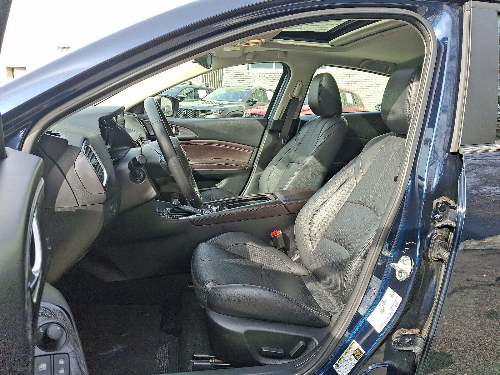 2018 Mazda Mazda3 5-Door Grand Touring