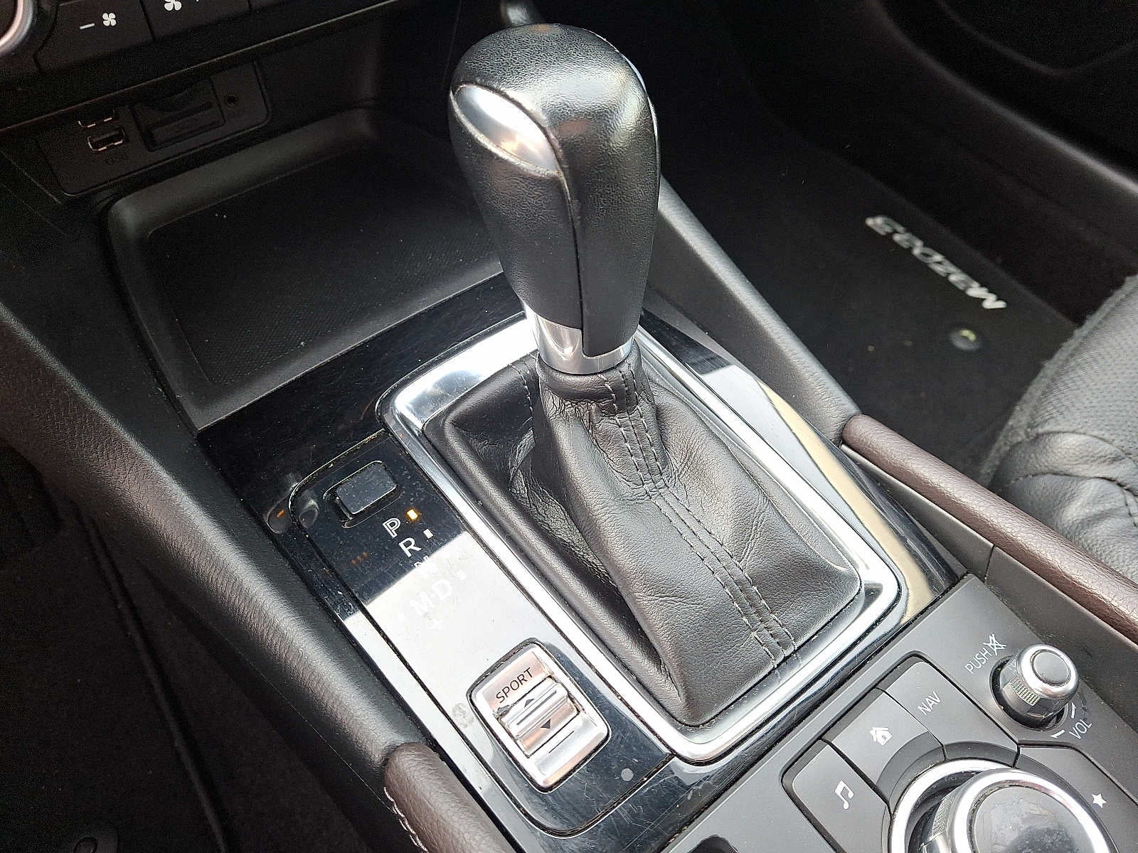 2018 Mazda Mazda3 5-Door Grand Touring