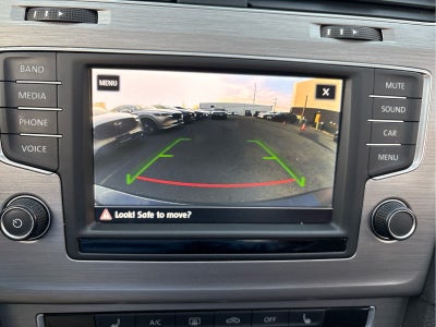 2017 Volkswagen Golf Wolfsburg Edition