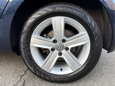 2017 Volkswagen Golf Wolfsburg Edition