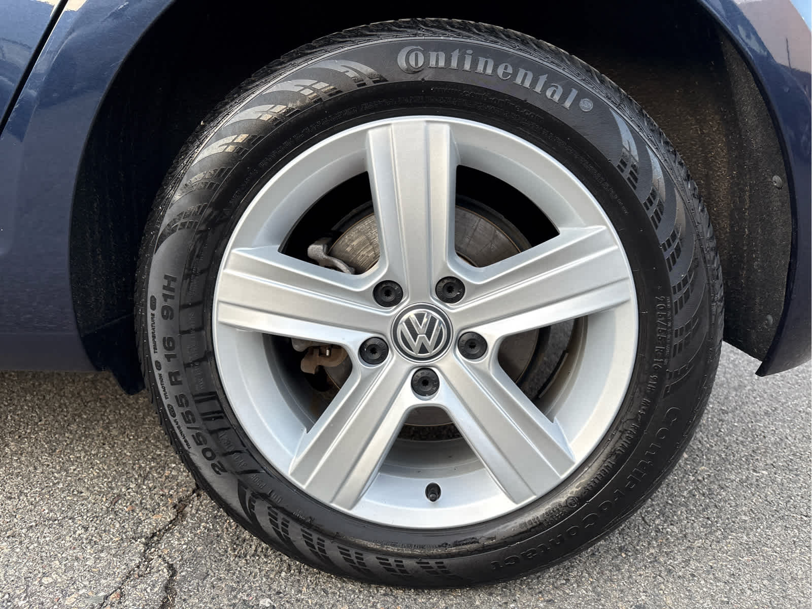 2017 Volkswagen Golf Wolfsburg Edition