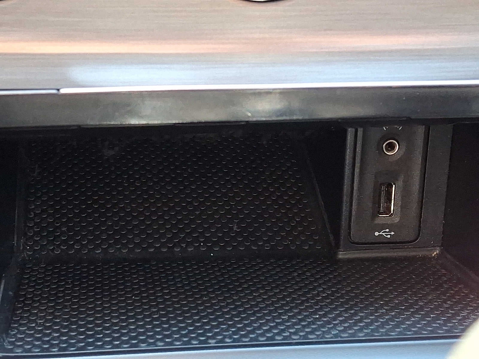2017 Volkswagen Golf Wolfsburg Edition