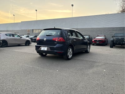 2017 Volkswagen Golf Wolfsburg Edition