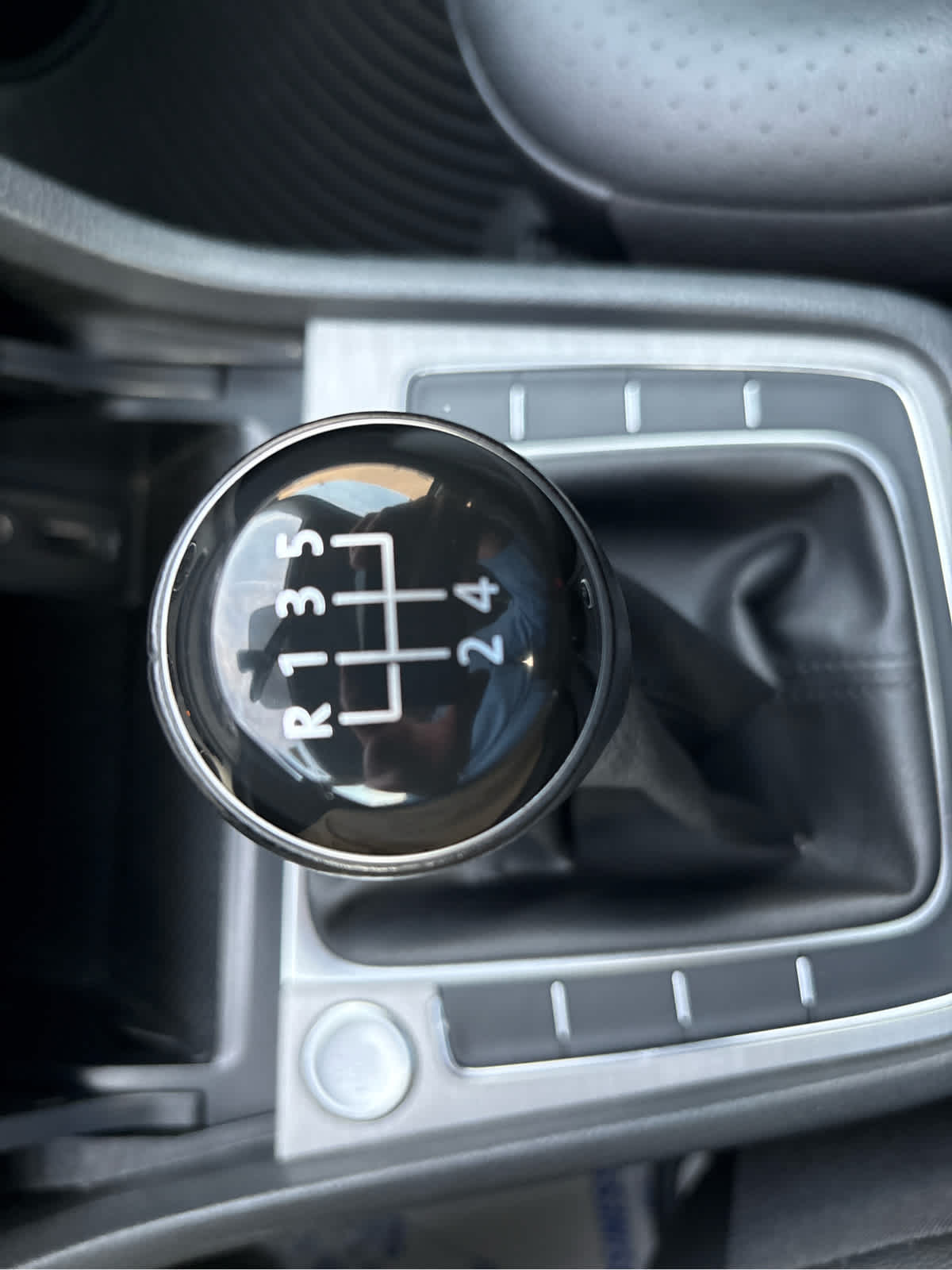 2017 Volkswagen Golf Wolfsburg Edition