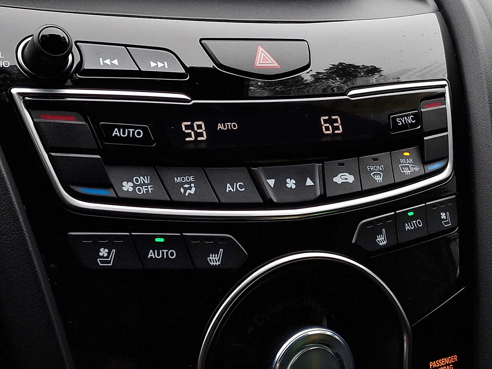 2024 Acura RDX A-Spec Package - Photo 14