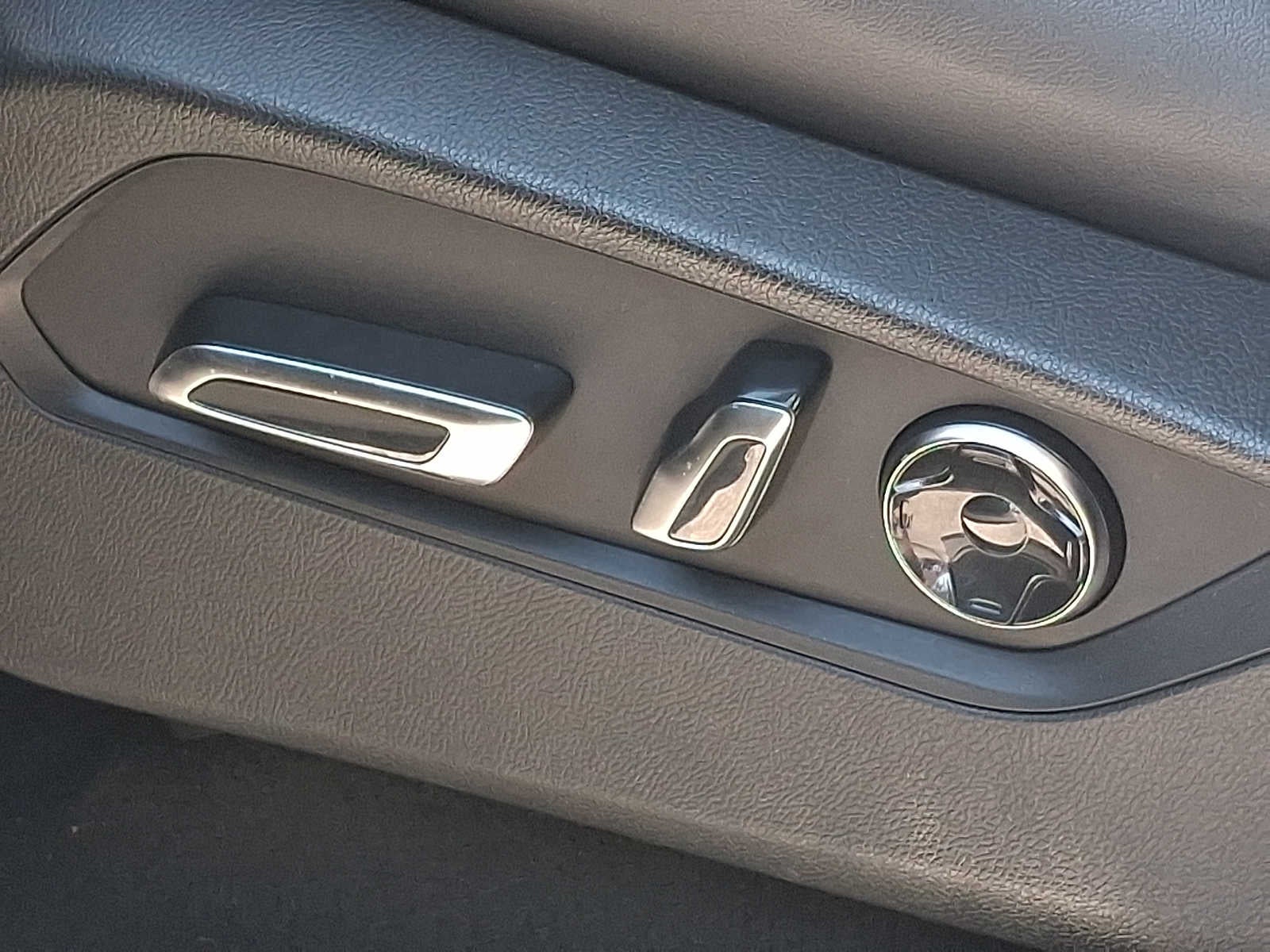 2024 Acura MDX w/Technology Package