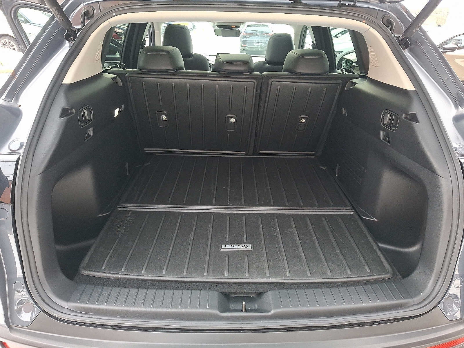 2025 Mazda Mazda CX-50 2.5 S Premium Package