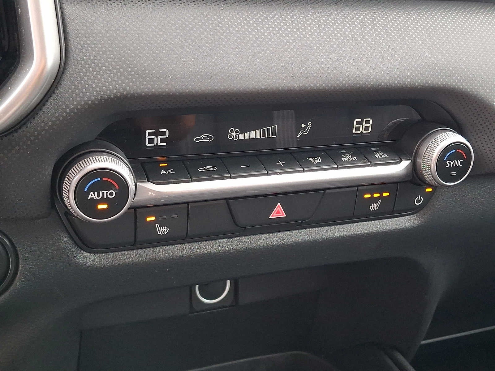 2025 Mazda Mazda CX-50 2.5 S Premium Package