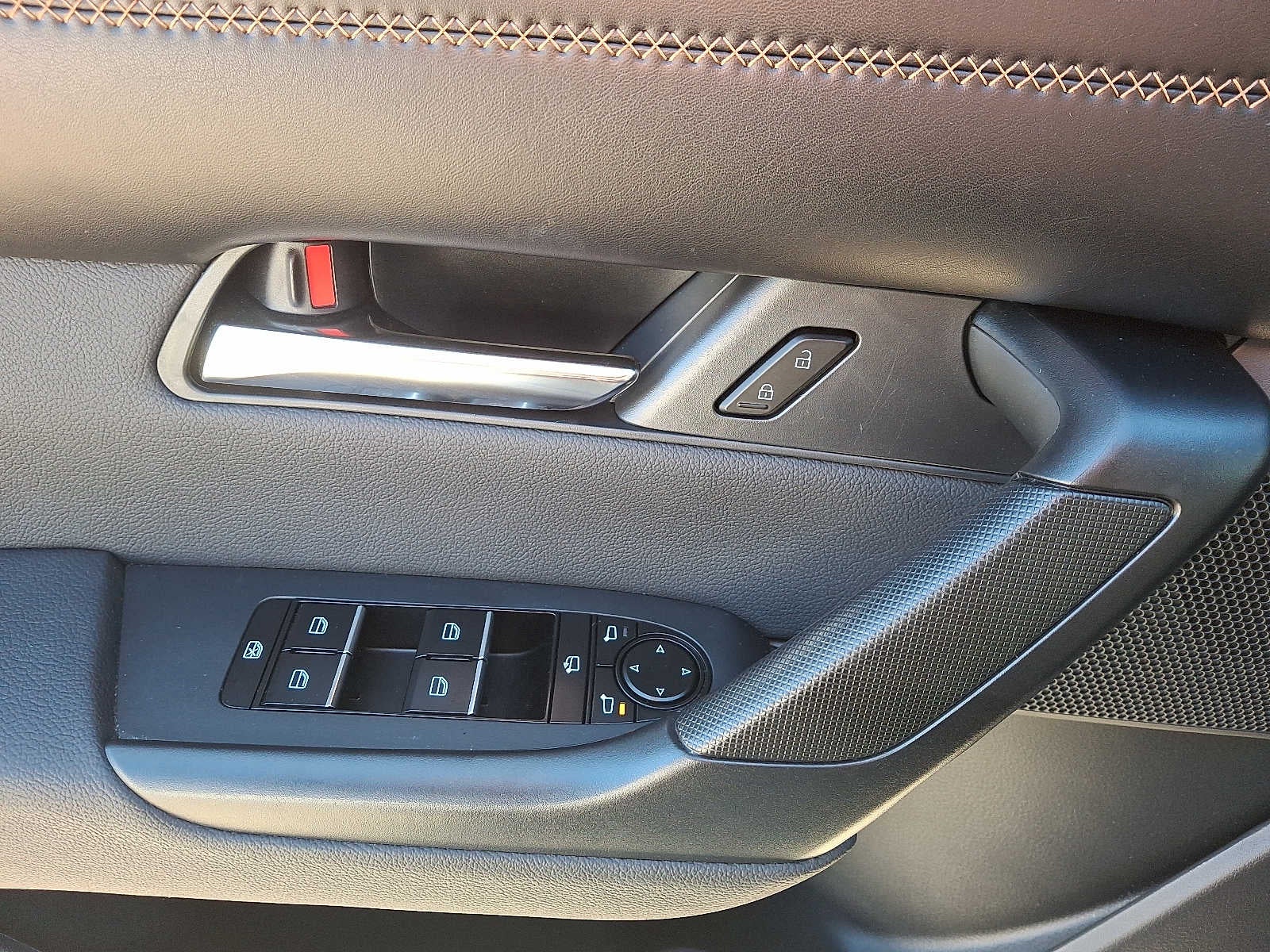 2025 Mazda Mazda CX-50 2.5 S Premium Plus Package