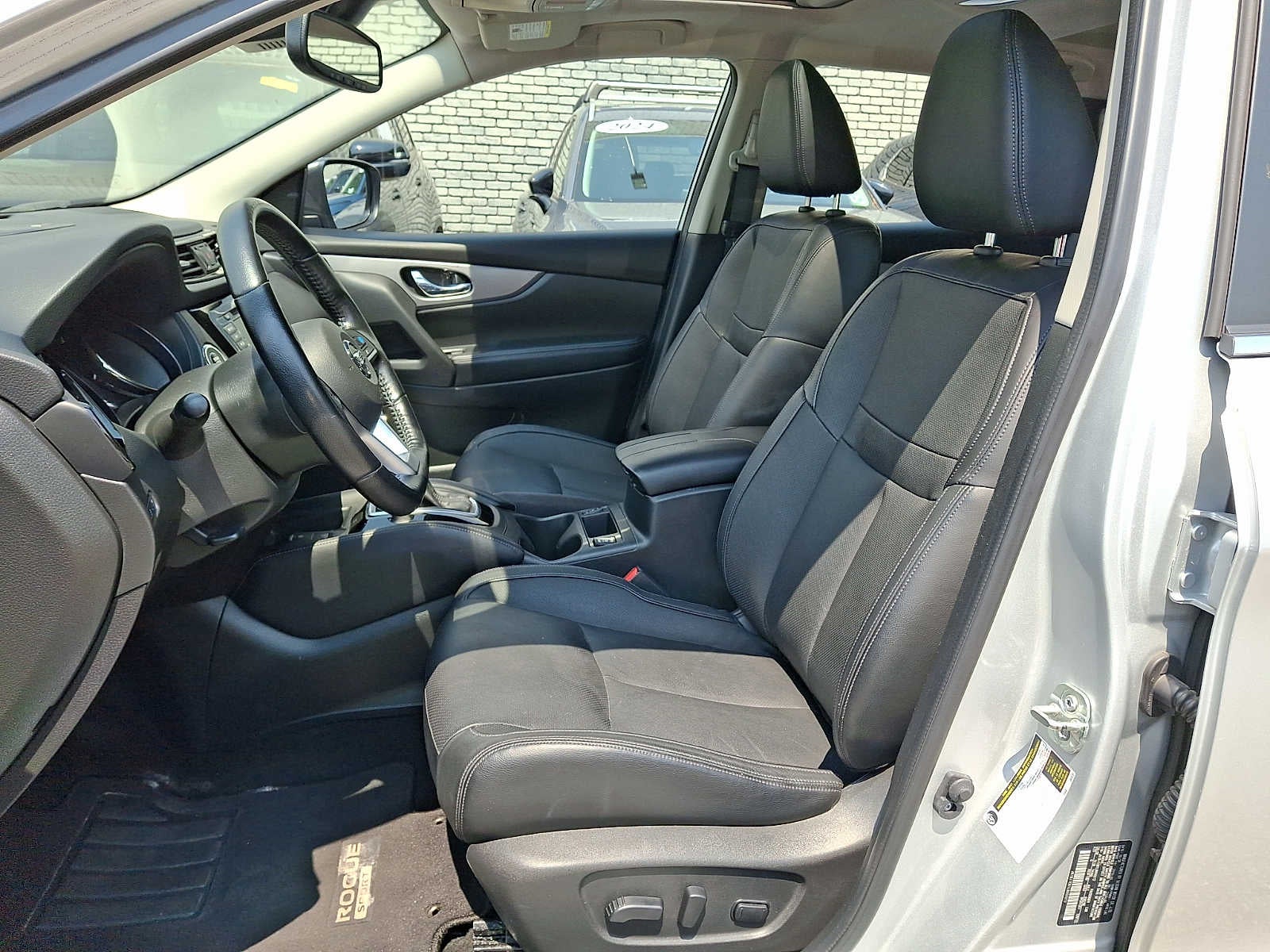 2020 Nissan Rogue Sport SL