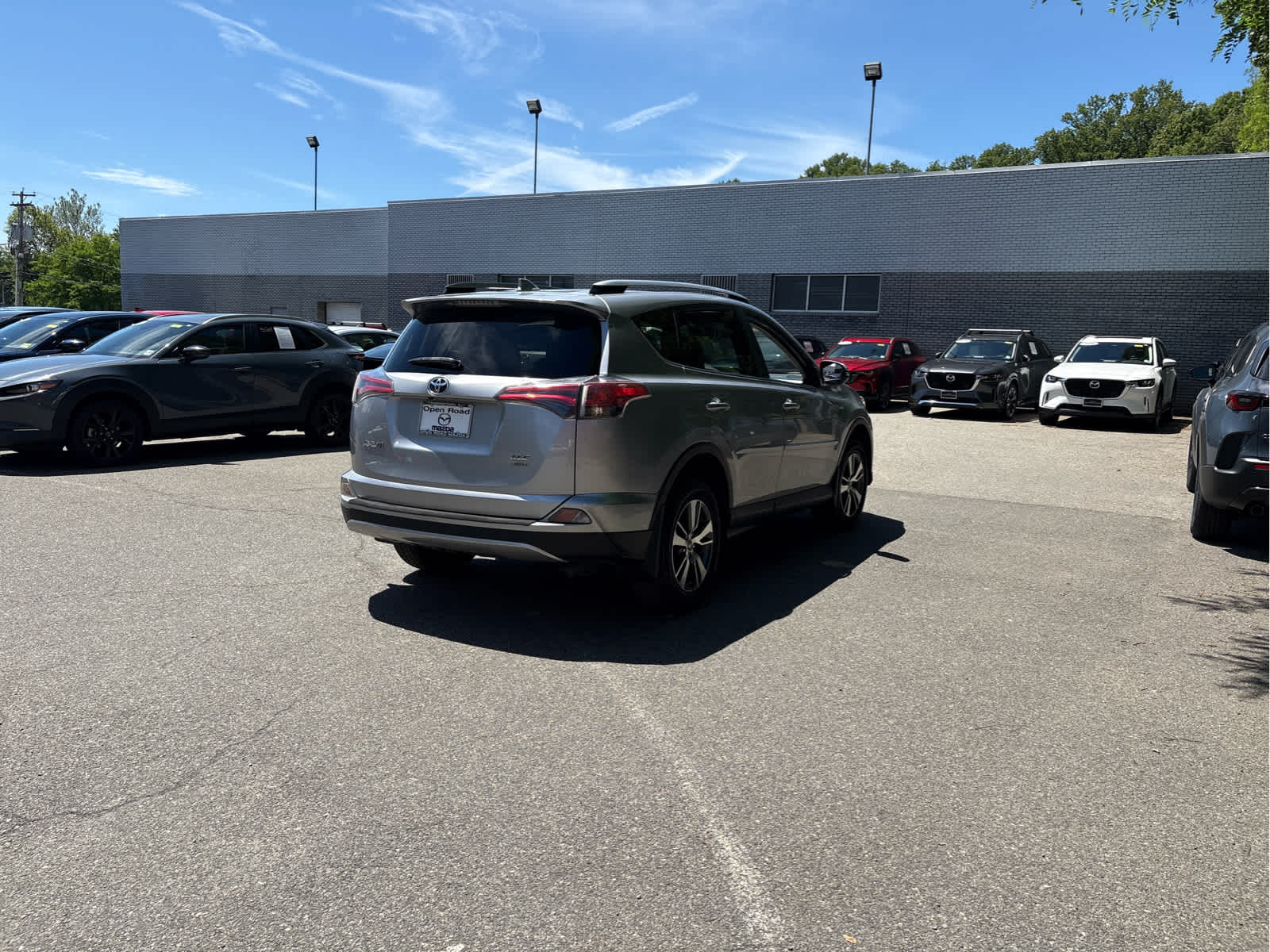 2018 Toyota RAV4 XLE