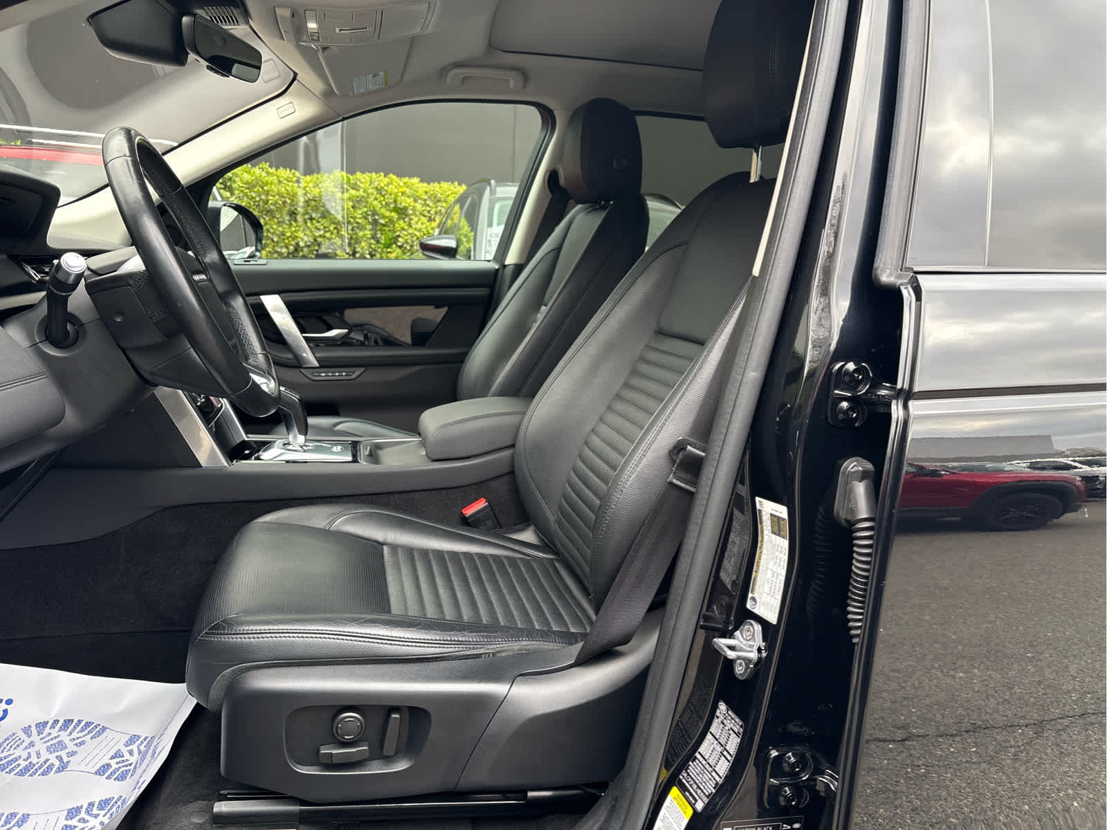 2020 Land Rover Discovery Sport SE