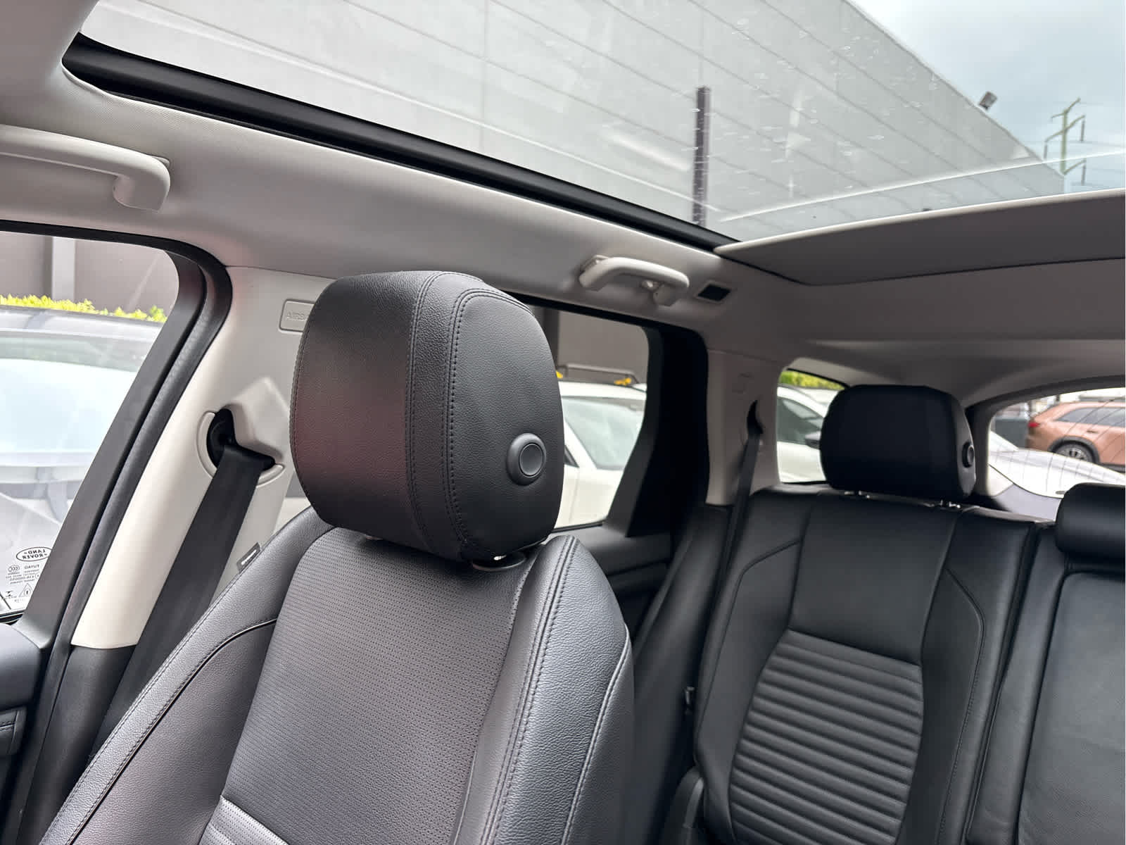 2020 Land Rover Discovery Sport SE