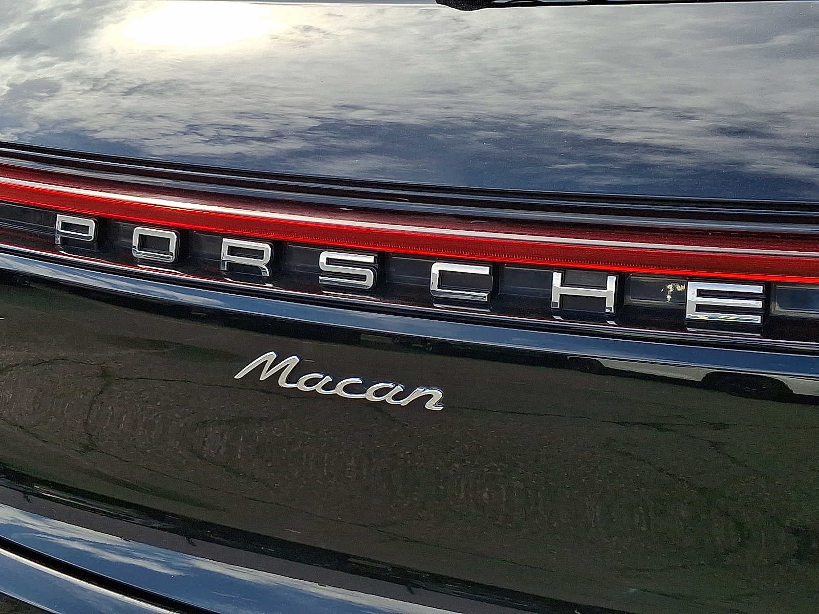 2020 Porsche Macan AWD